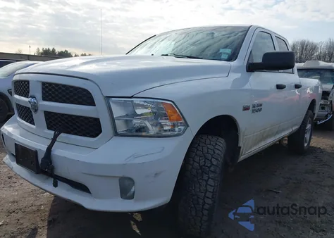 2015 Ram 1500 Express из США, поврежденный, VIN 1C6RR7FT2FS751614